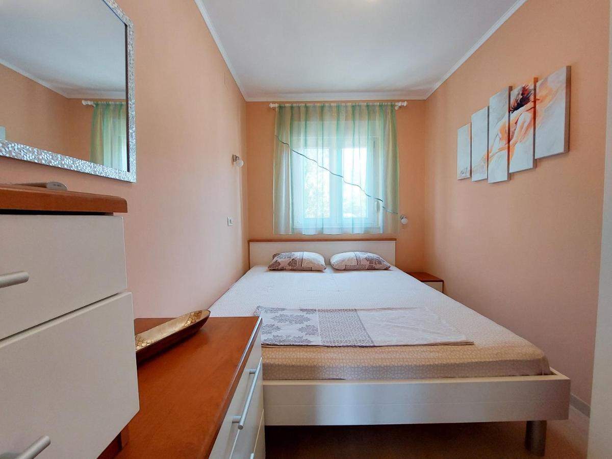 Faran Apartment *