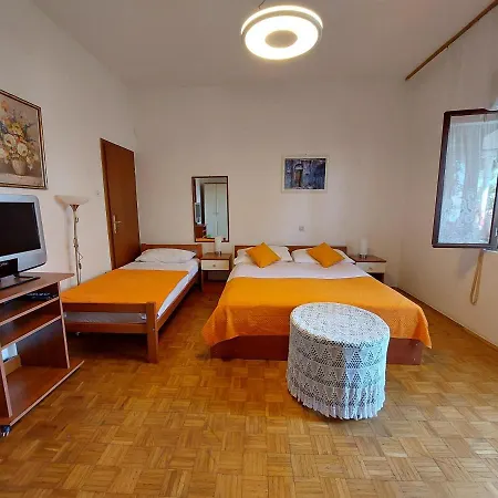 Apartments Faran Crikvenica Exterior photo